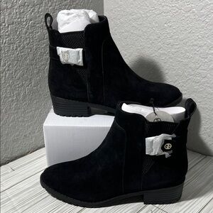 Giani Bernini Eileen Black soft leather Ankle Booties‎ boots memory foam size 5